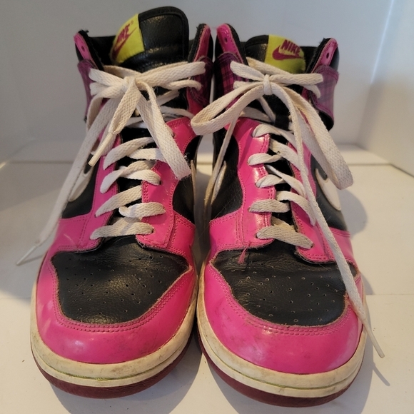 Rare Nike Dunk High 7y Women's 8.5 380648-008 Black/White-Desert Pink - Picture 2 of 7